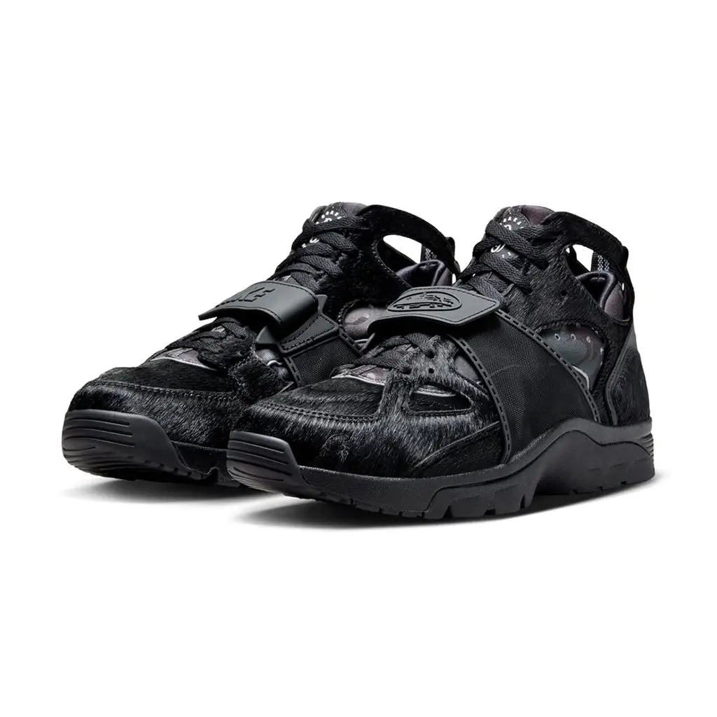 Nike x Corteiz Air Trainer Huarache 'Pony Black'