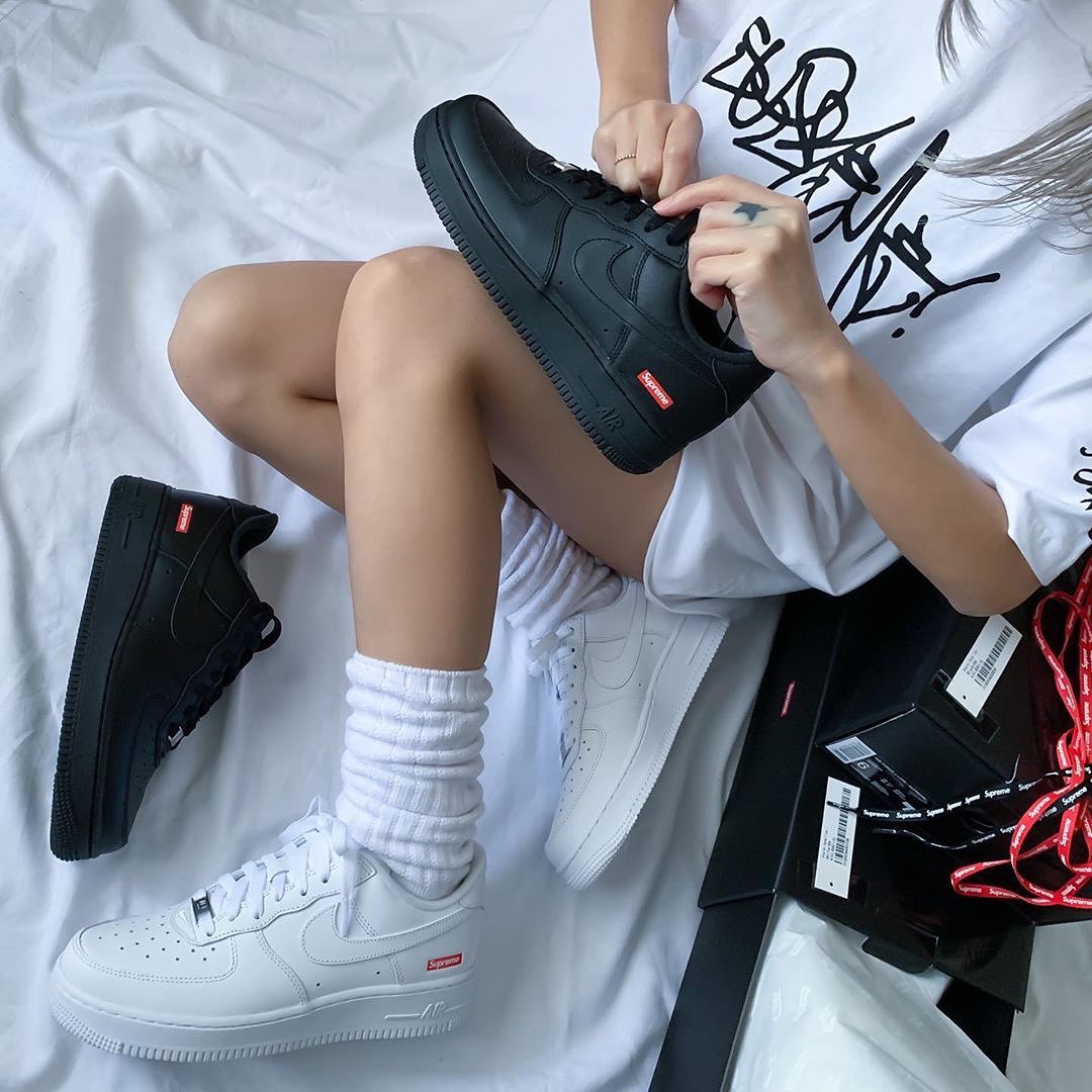 Nike x Supreme Air Force 1 Low 'Black'