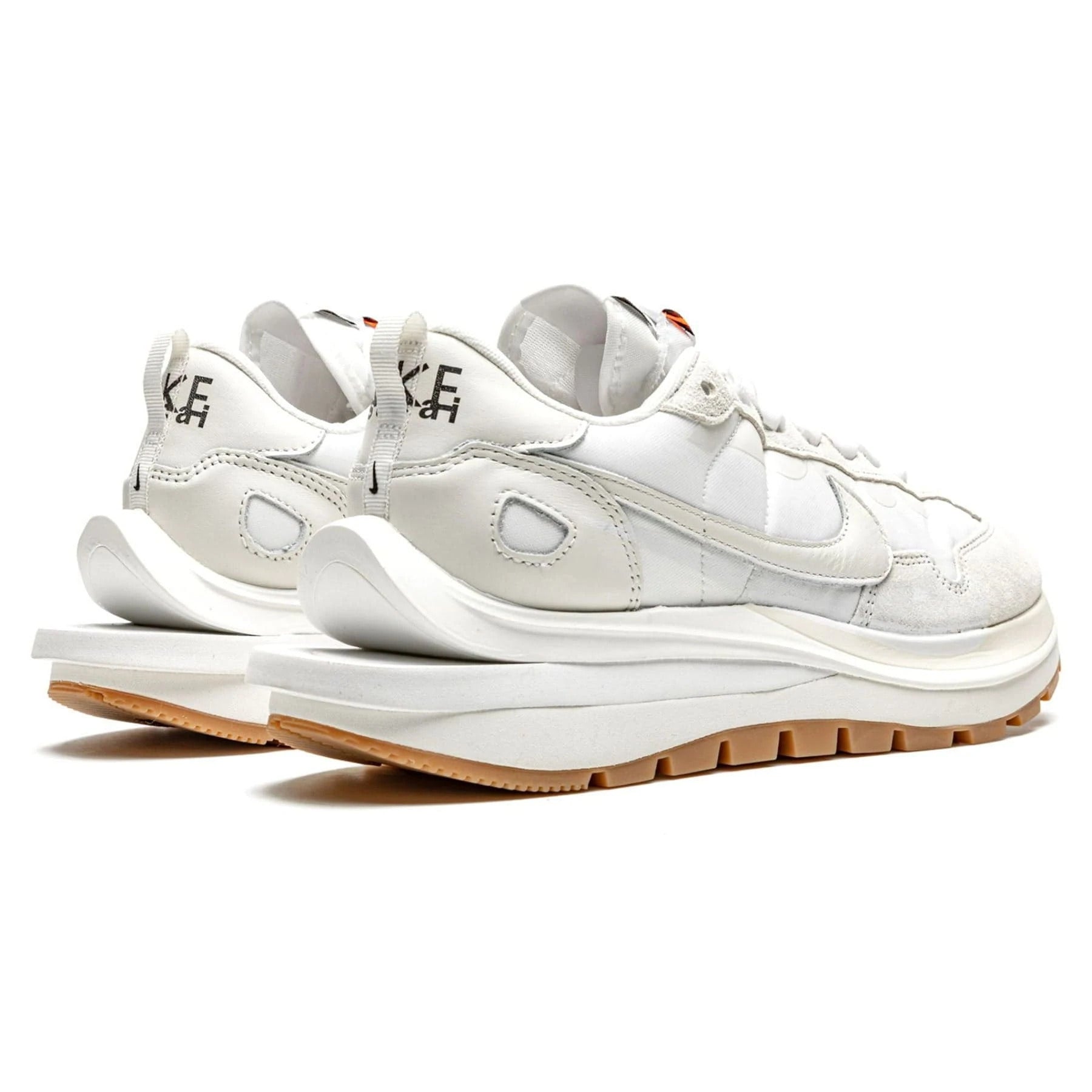 Nike x Sacai Vaporwaffle 'Sail White Gum'