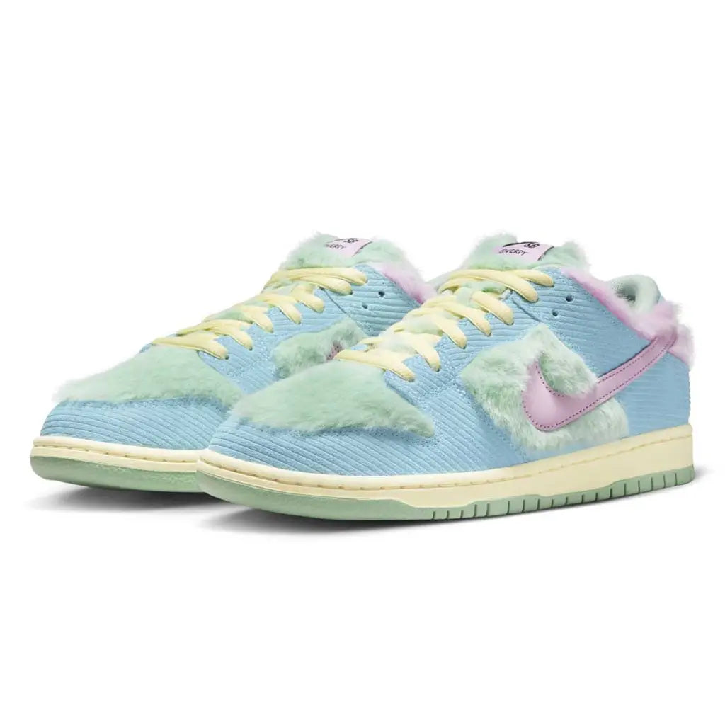 Nike SB x Verdy Dunk Low 'Visty'